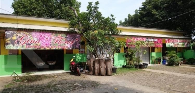 Di Klender, ada cabang pasar bunga Rawa Belong lo! (1)